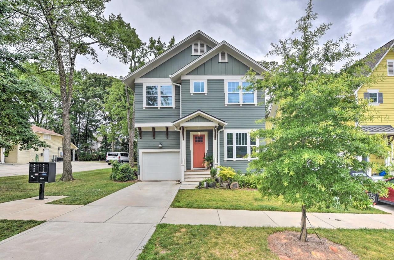 Modern About 4 Mi To Downtown! Holiday home